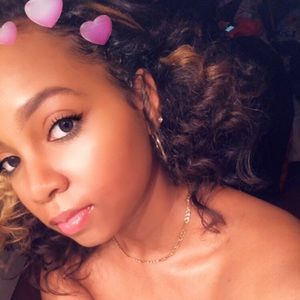 Meet your Posher, Shannon